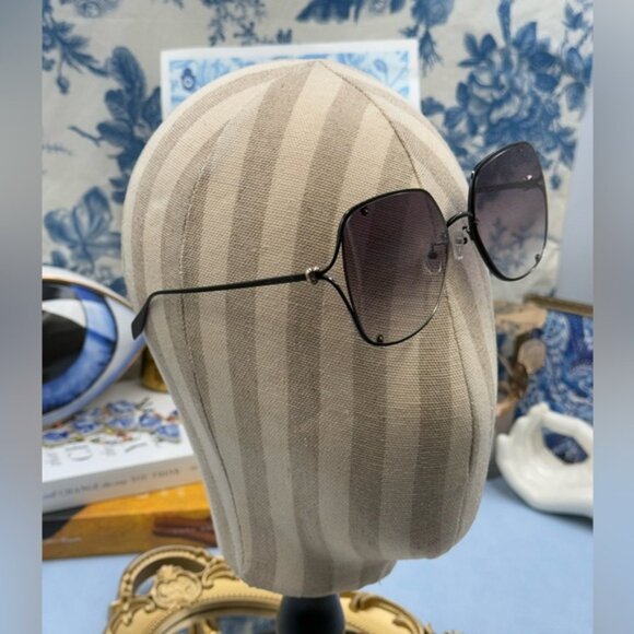 🆕 ALEXANDER MCQUEEN 🧿 NWOT AM0366S Black Wire Rimmed Butterfly Shaped Glasses - Picture 3 of 13